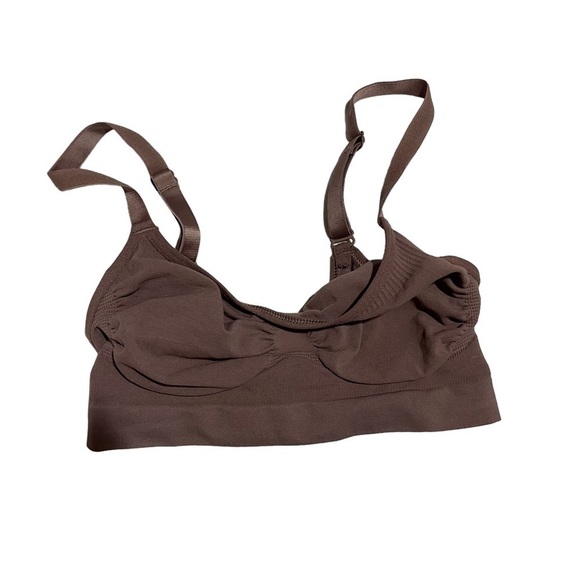 Skims Seamless Sculpt Bra Oxide Size XXS/XS Shaping Sculpting - Picture 3 of 5